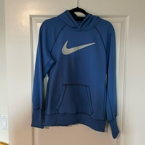 Women’s Nike therma fit hoodie sweatshirt light blue size L